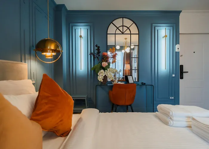 Opal Gem In Old Town * Bukurešť