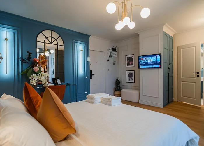 Opal Gem In Old Town * Bucureşti